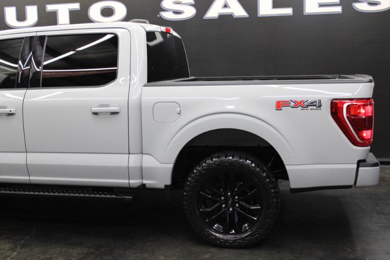 2023 Ford F-150 XLT photo 14