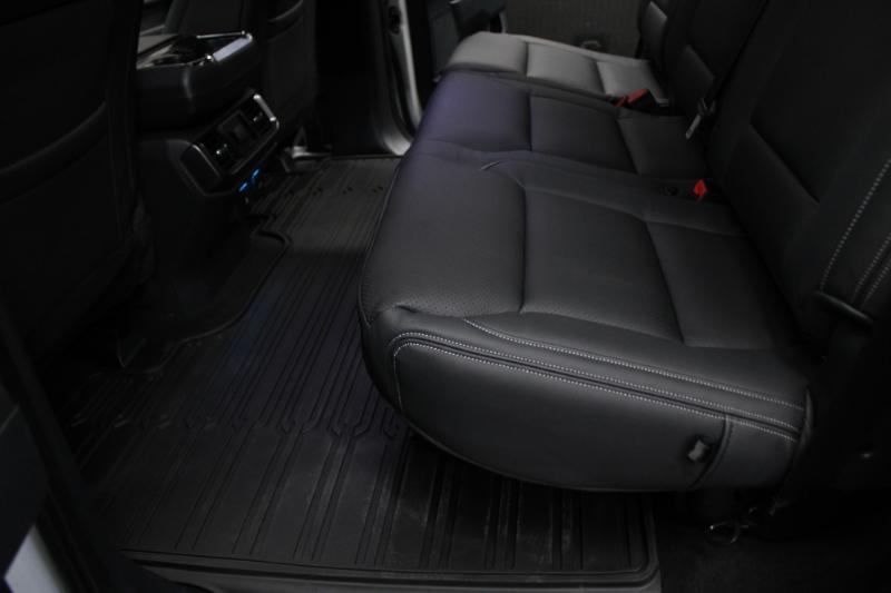 2023 Ford F-150 XLT photo 24