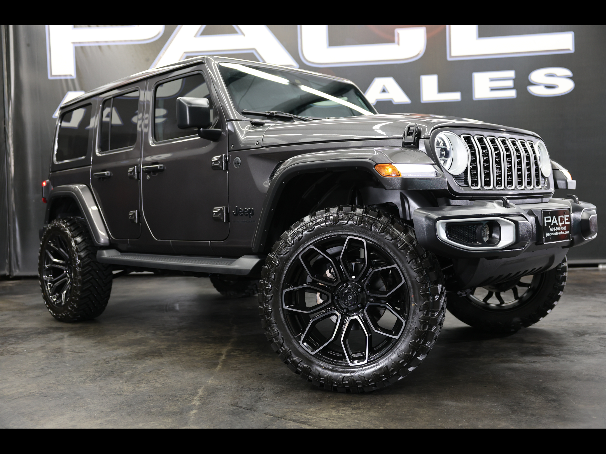 2025 Jeep Wrangler Sahara 4 Door 4x4