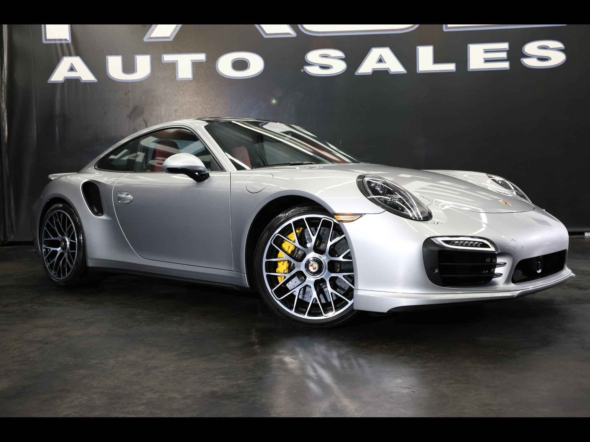2016 Porsche 911 2dr Cpe Turbo