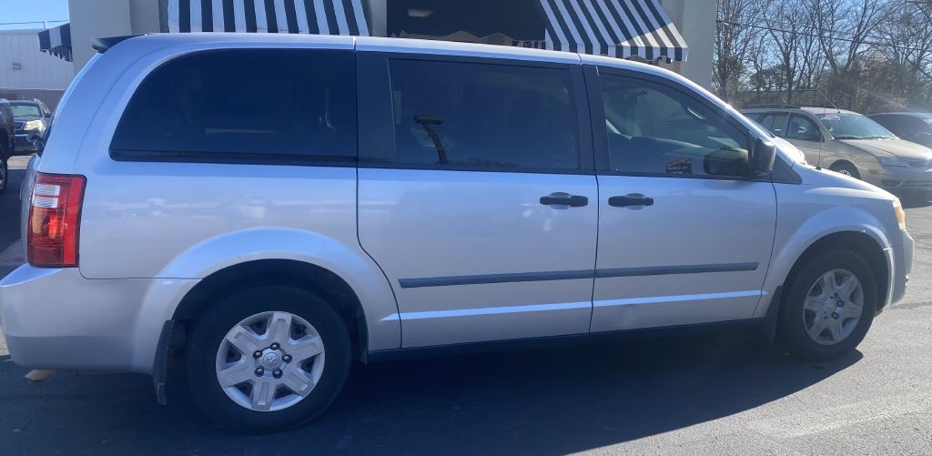 2008 Dodge Grand Caravan SE's photo