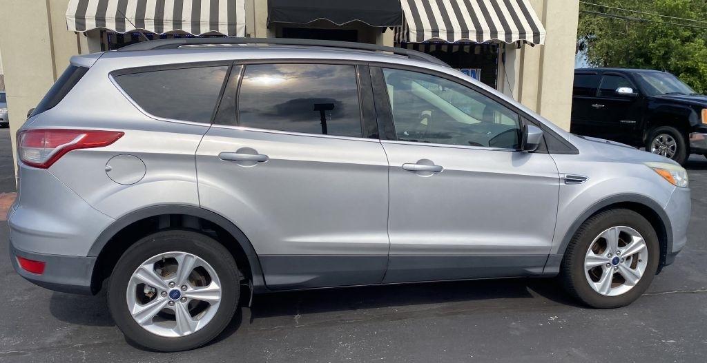 2016 Ford Escape SE FWD