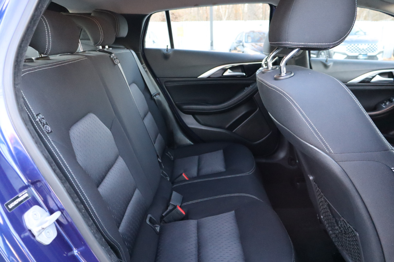 Infiniti QX30 Luxury AWD 2017