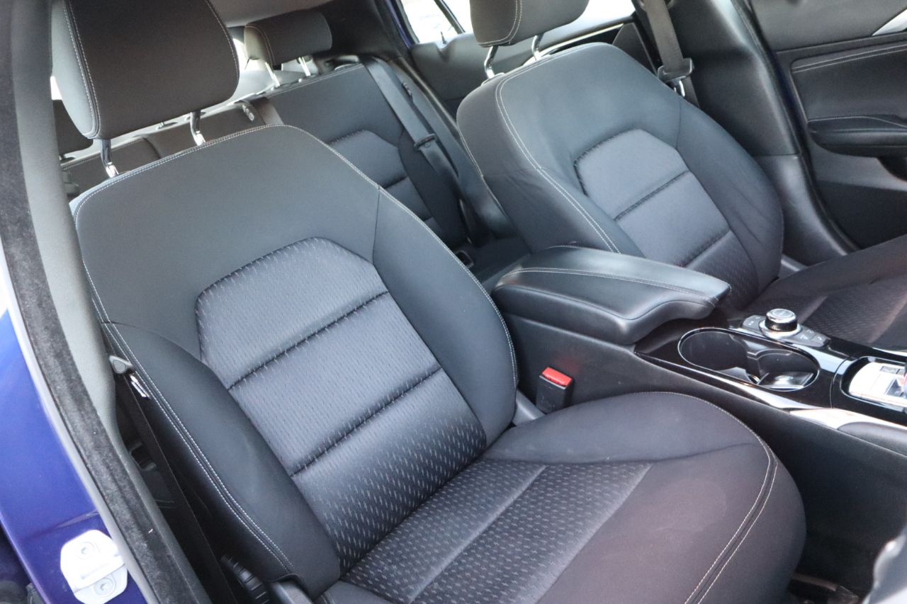 Infiniti QX30 Luxury AWD 2017