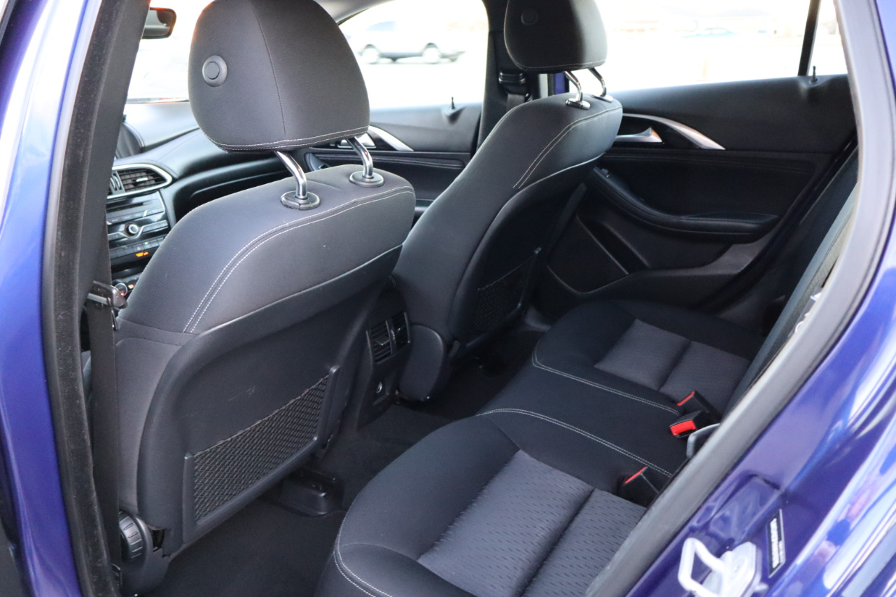 Infiniti QX30 Luxury AWD 2017