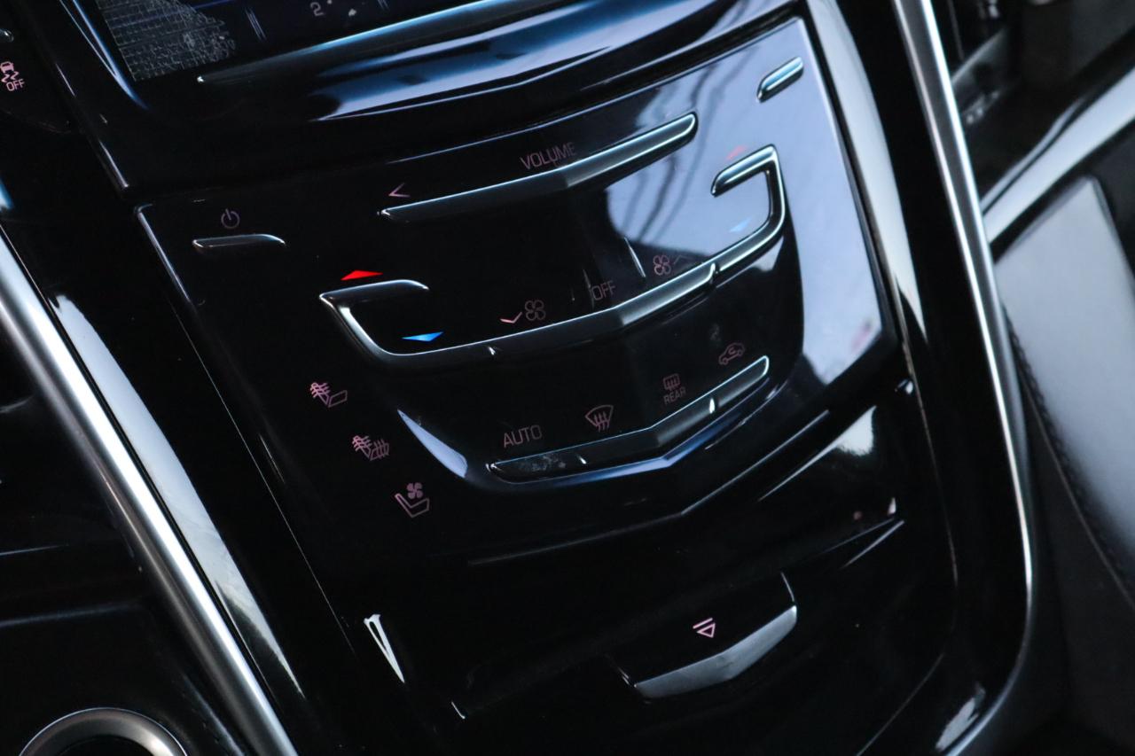 Cadillac Escalade ESV 4WD 4dr Platinum 2019