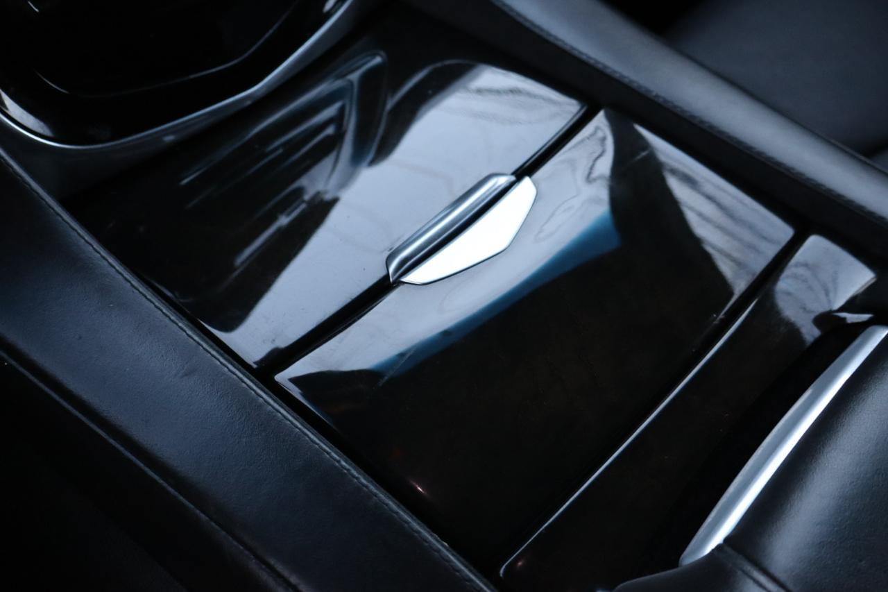 Cadillac Escalade ESV 4WD 4dr Platinum 2019