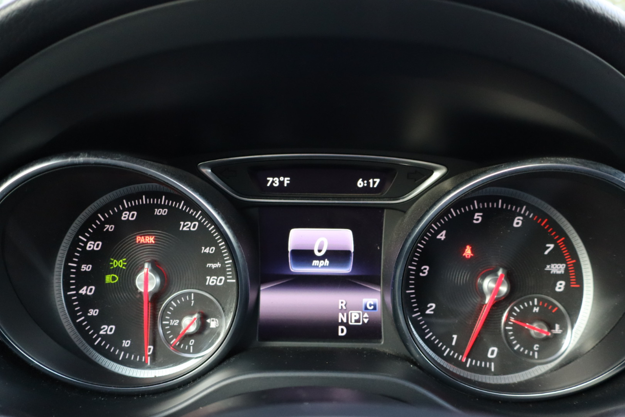 Mercedes-Benz GLA-Class  2018 Mercedes-Benz GLA-Class  2018