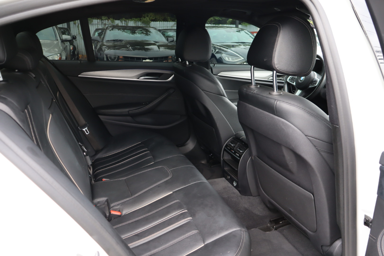 BMW 5-Series 530e iPerformance 2019