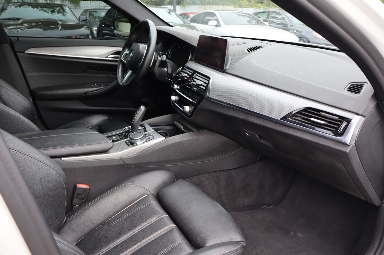 BMW 5-Series 530e iPerformance 2019