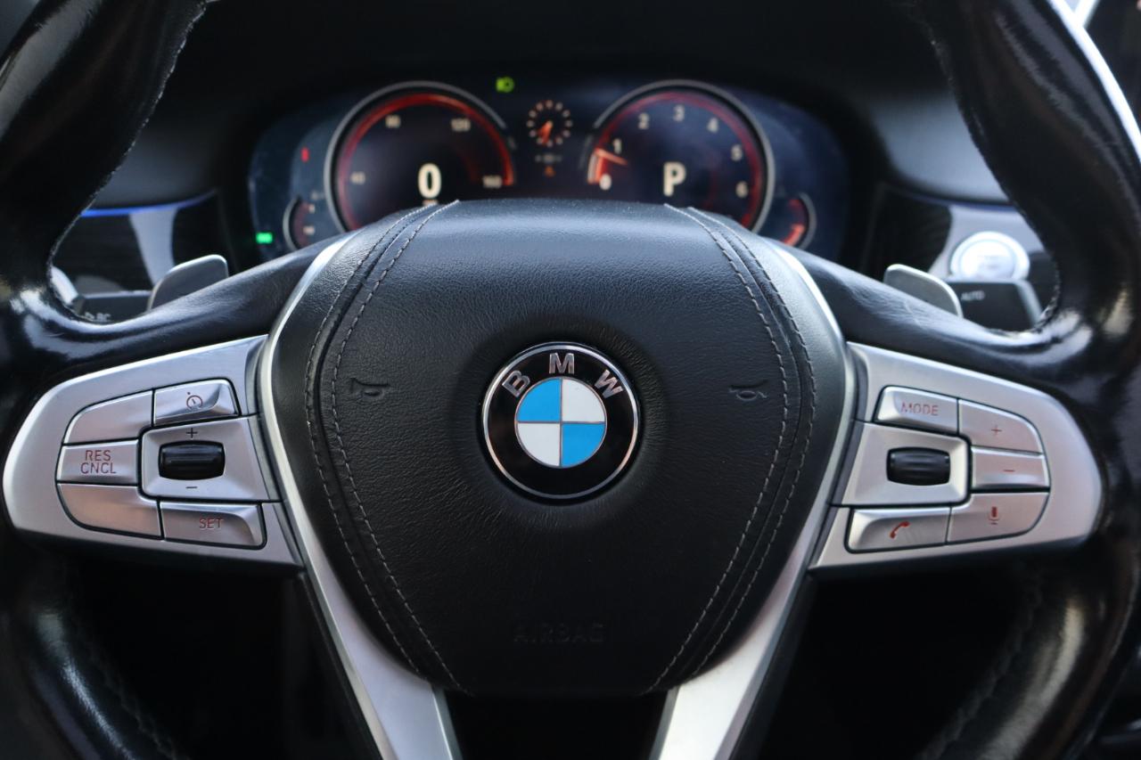 BMW 7-Series  2018