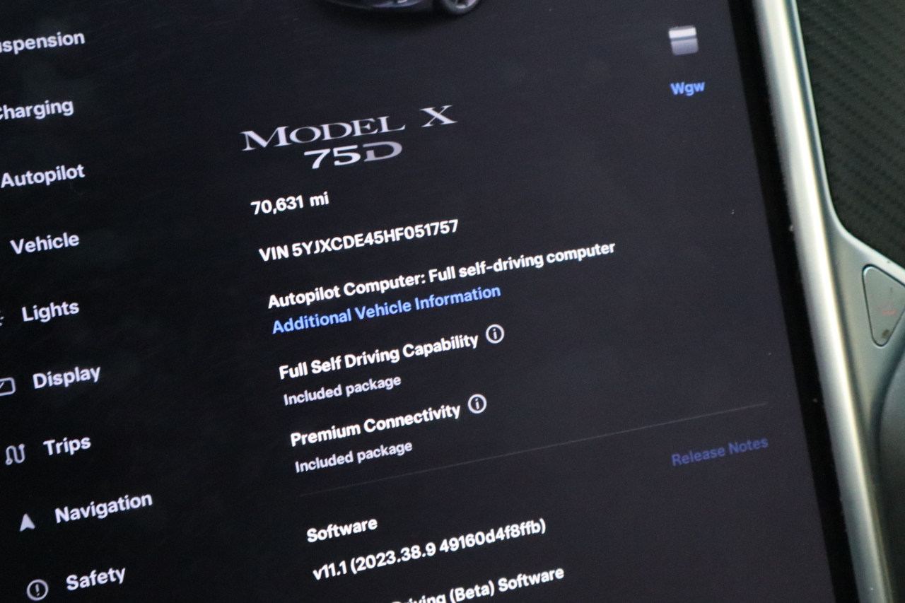 Tesla Model X AWD 4dr 75D 2017 Tesla Model X AWD 4dr 75D 2017