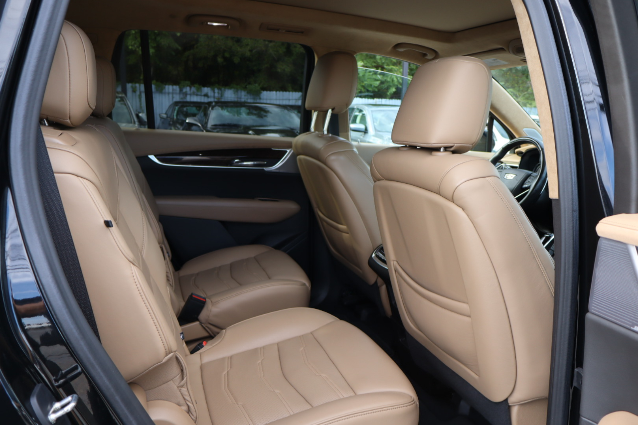 2023 Cadillac XT6 Sport photo 15