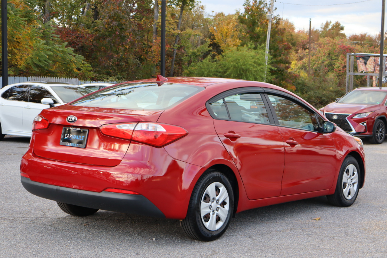 Kia Forte 4dr Sdn Auto LX 2016 Kia Forte 4dr Sdn Auto LX 2016