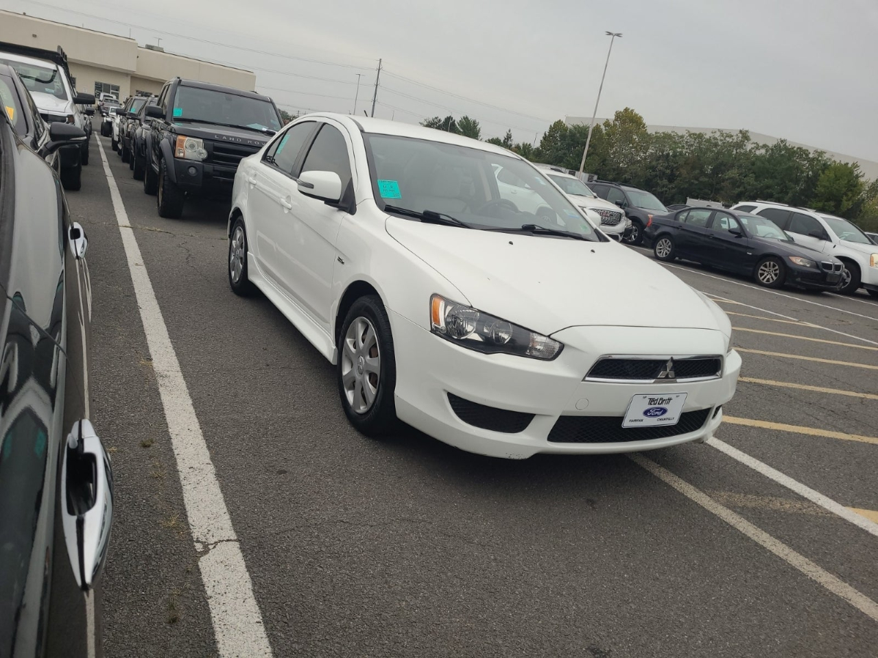 2015 Mitsubishi Lancer ES photo 5