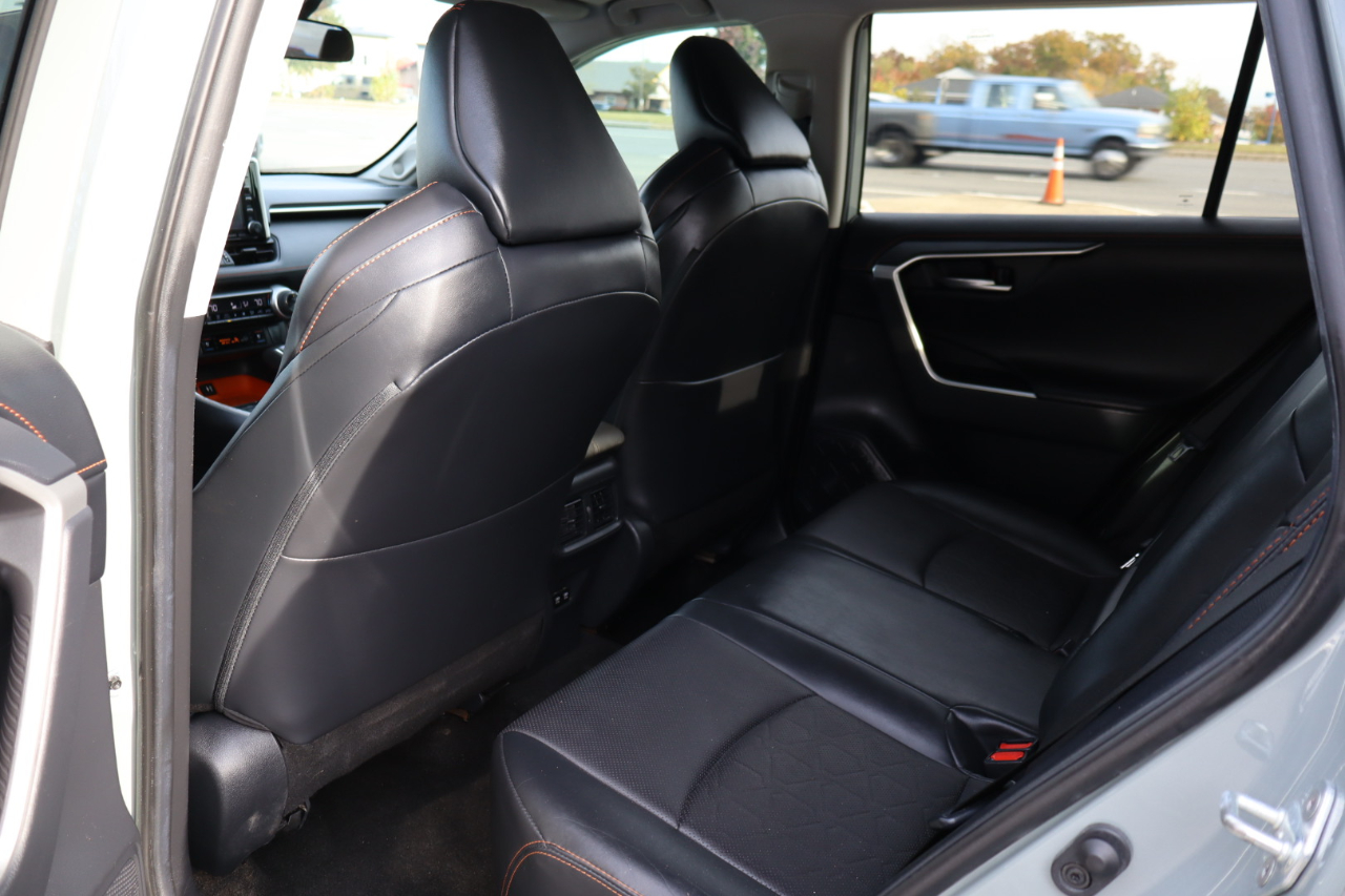 Toyota RAV4 Adventure 4D SUV AWD 2019 Toyota RAV4 Adventure 4D SUV AWD 2019