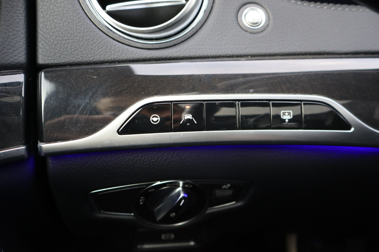 Mercedes-Benz S-Class S 560 4MATIC Sedan 2020 Mercedes-Benz S-Class S 560 4MATIC Sedan 2020