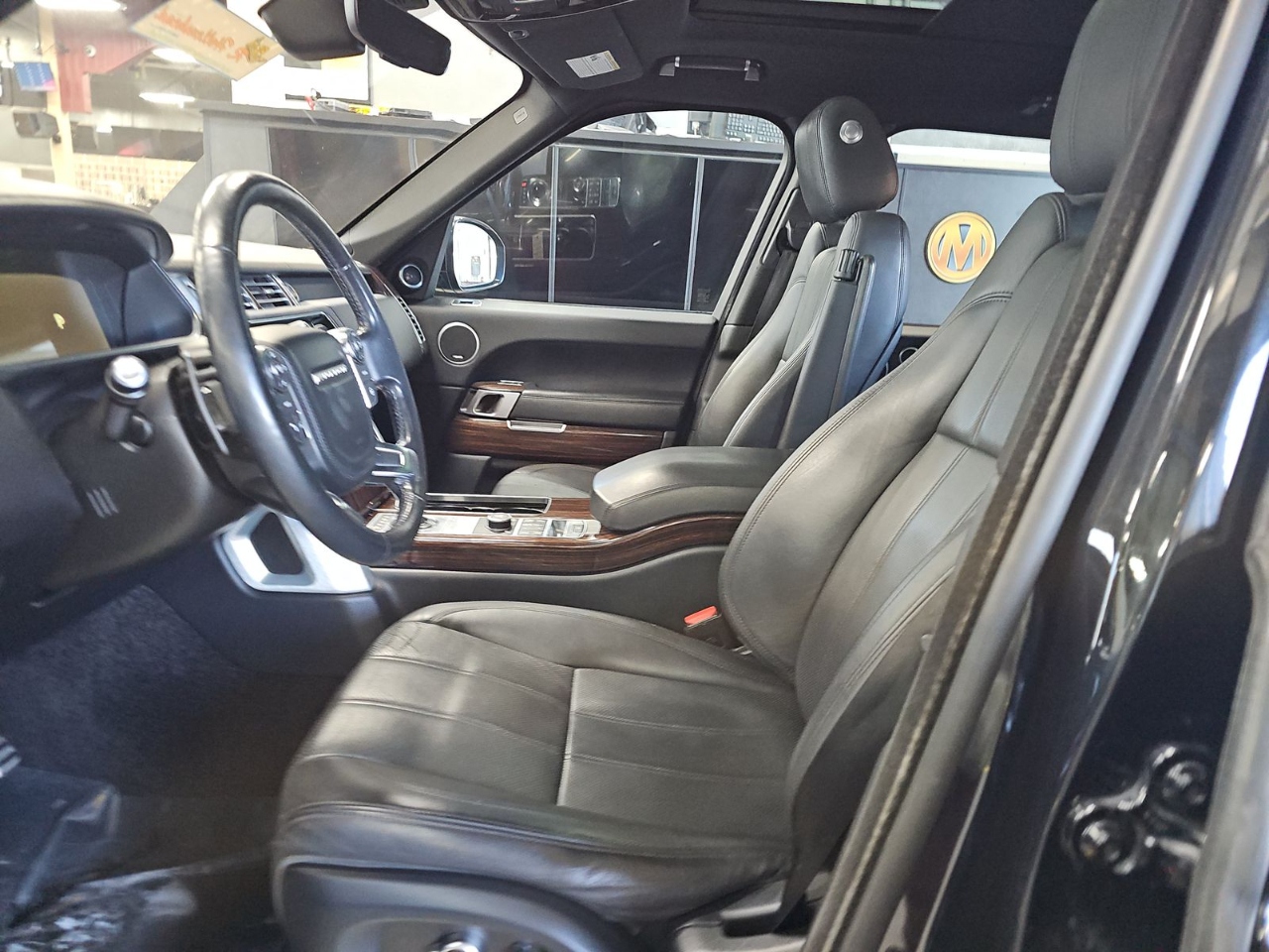 Land Rover Range Rover 4WD 4dr Supercharged 2017 Land Rover Range Rover 4WD 4dr Supercharged 2017