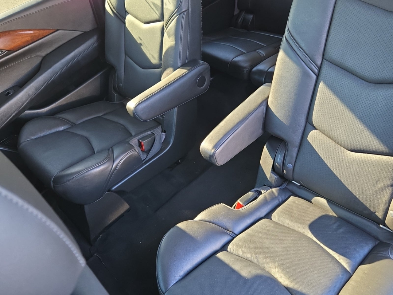 Cadillac Escalade ESV 4WD 4dr Premium Luxury 2016 Cadillac Escalade ESV 4WD 4dr Premium Luxury 2016