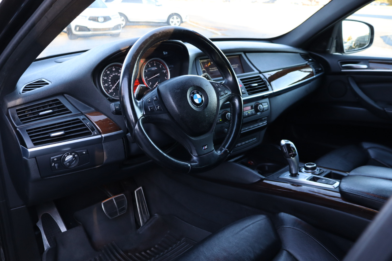 BMW X6  2013 BMW X6  2013