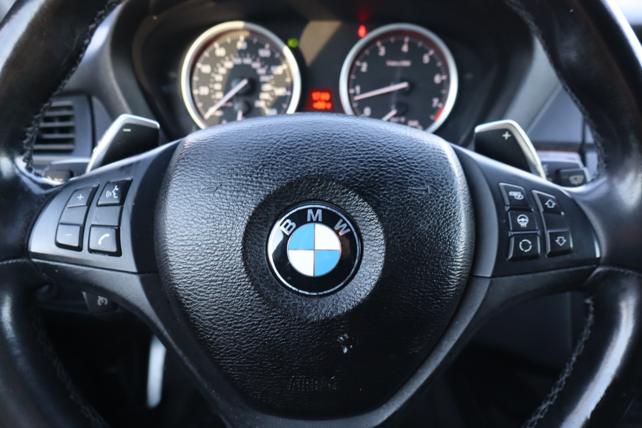 BMW X6  2013 BMW X6  2013