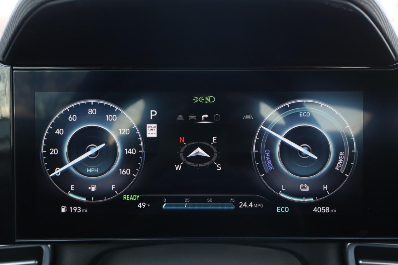 Hyundai Elantra Hybrid Limited 2025