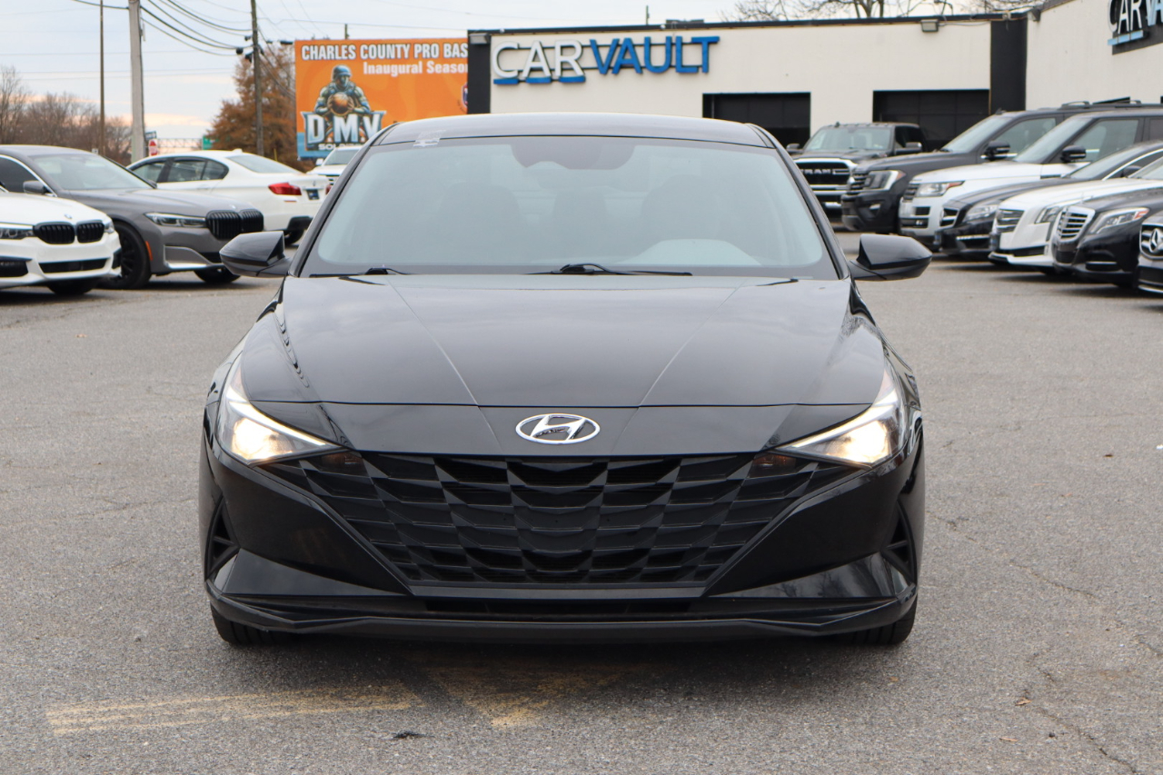 2022 Hyundai Elantra SEL