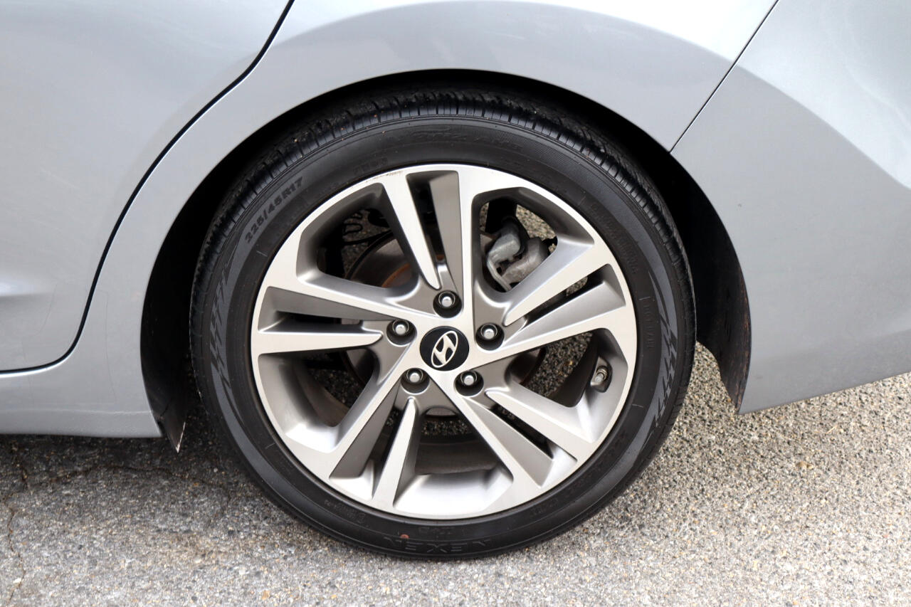 Hyundai Elantra Limited 4D Sedan 2017