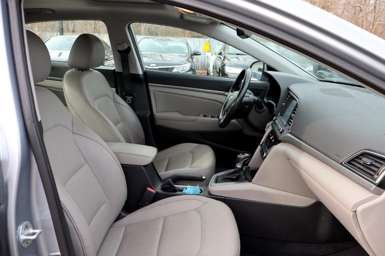 Hyundai Elantra Limited 4D Sedan 2017