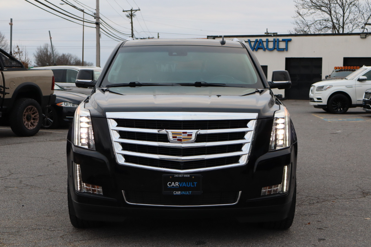 2018 Cadillac Escalade ESV Luxury's photo