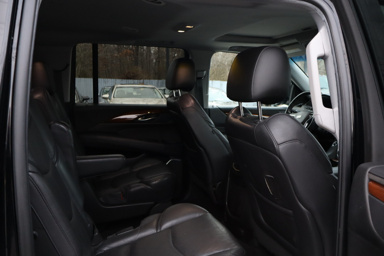 Cadillac Escalade ESV 4WD 4dr Premium Luxury 2018