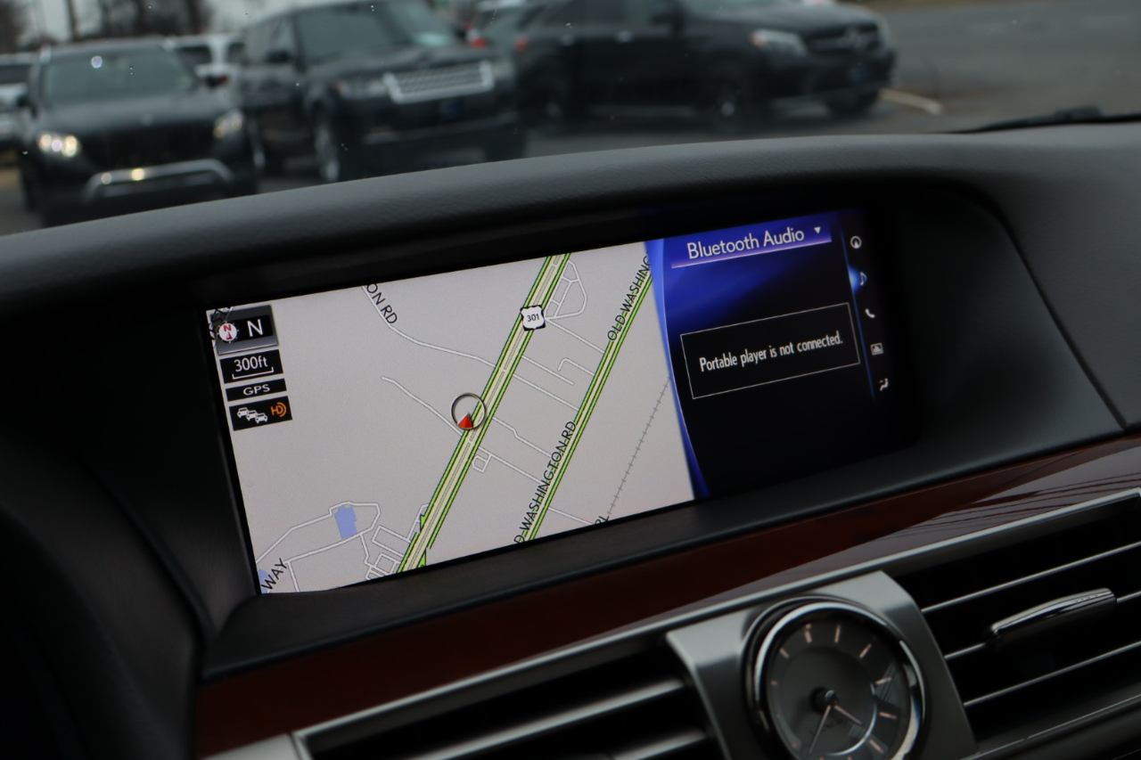 Lexus LS 460 4dr Sdn L RWD 2017