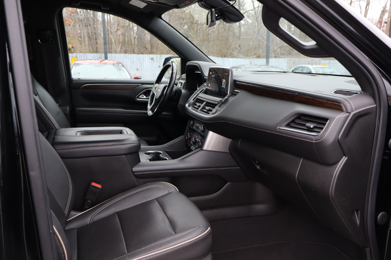 Chevrolet Suburban 4WD 4dr Premier 2022