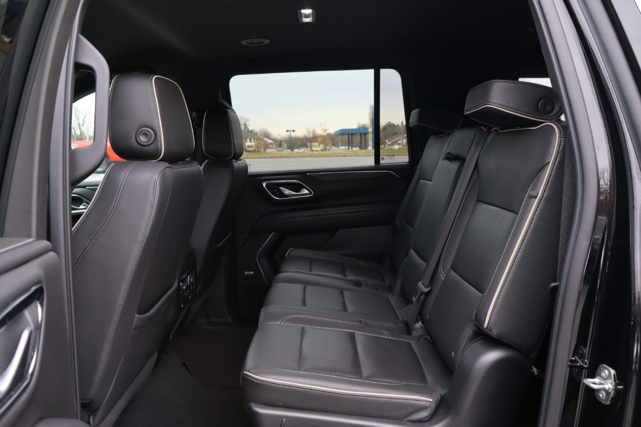 Chevrolet Suburban 4WD 4dr Premier 2022