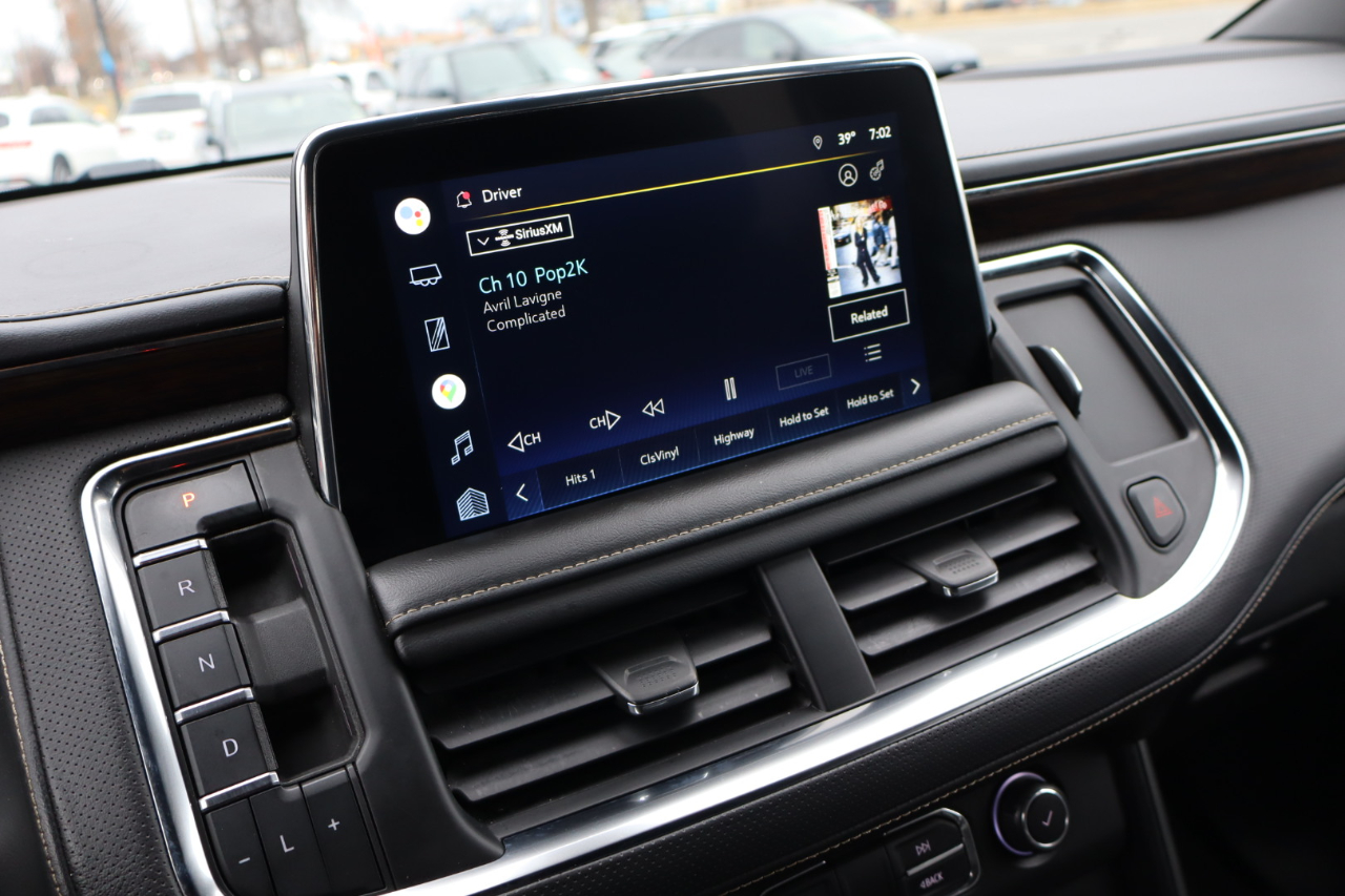 Chevrolet Suburban 4WD 4dr Premier 2022