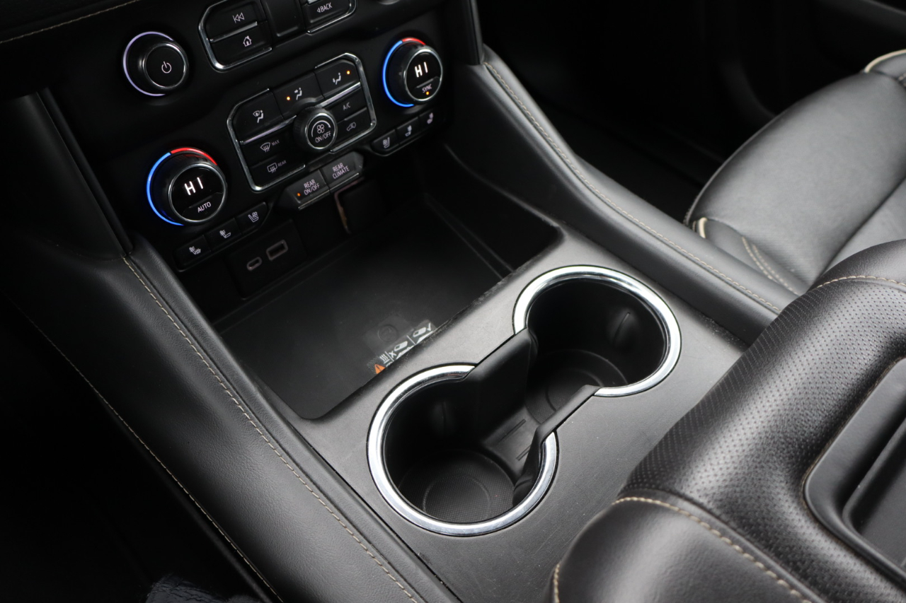 Chevrolet Suburban 4WD 4dr Premier 2022