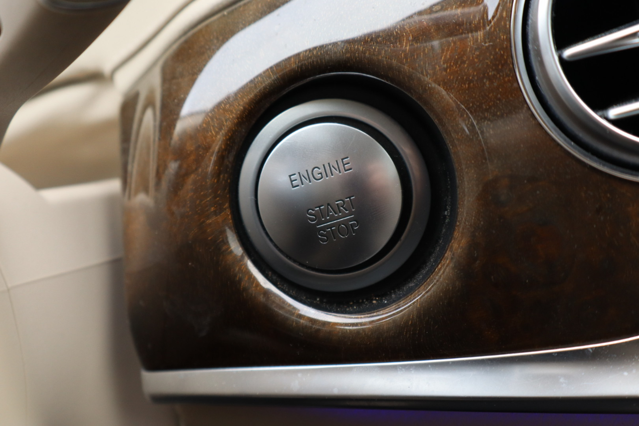 Mercedes-Benz S-Class  2016