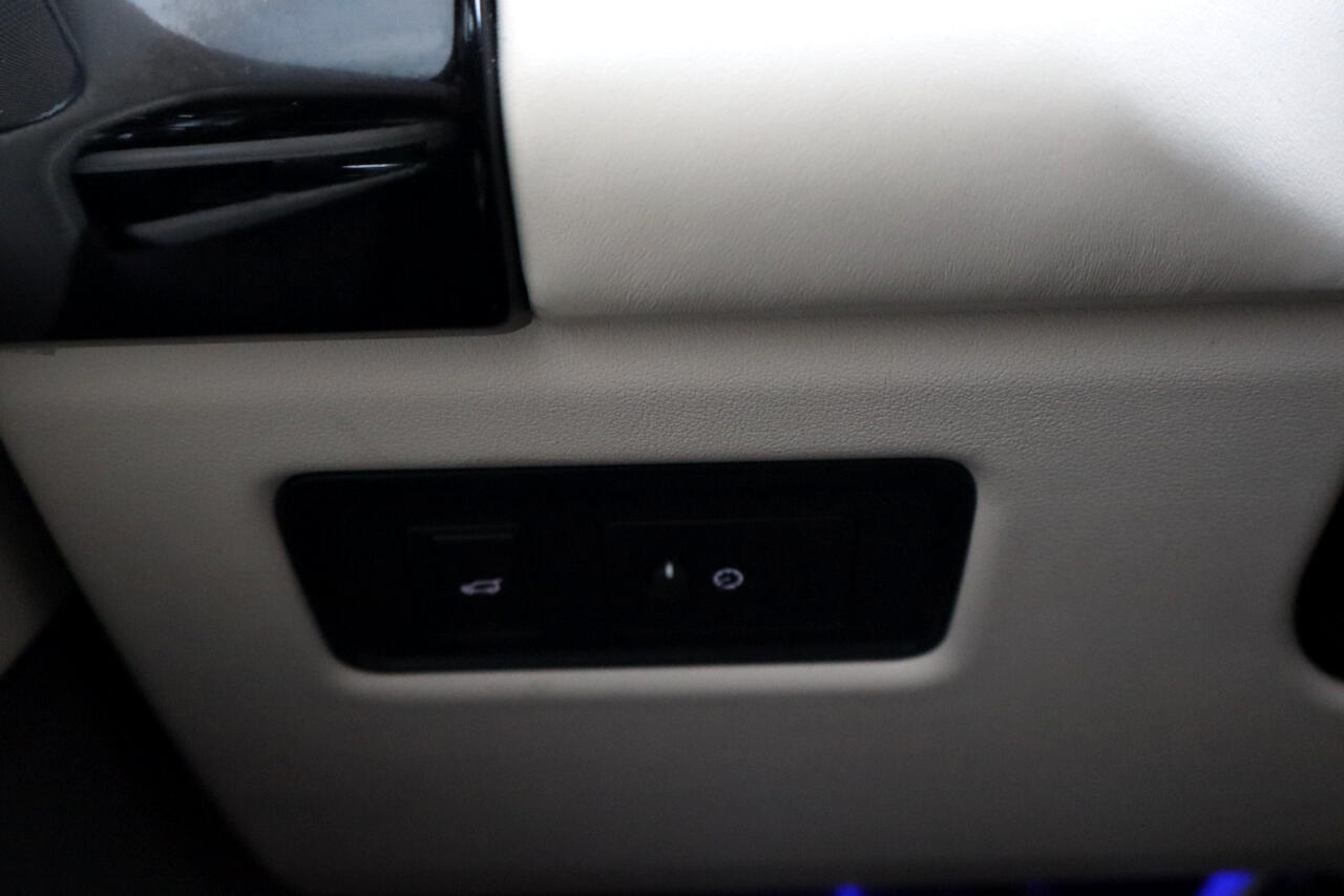 Land Rover Range Rover 4WD 4dr Supercharged LWB 2019