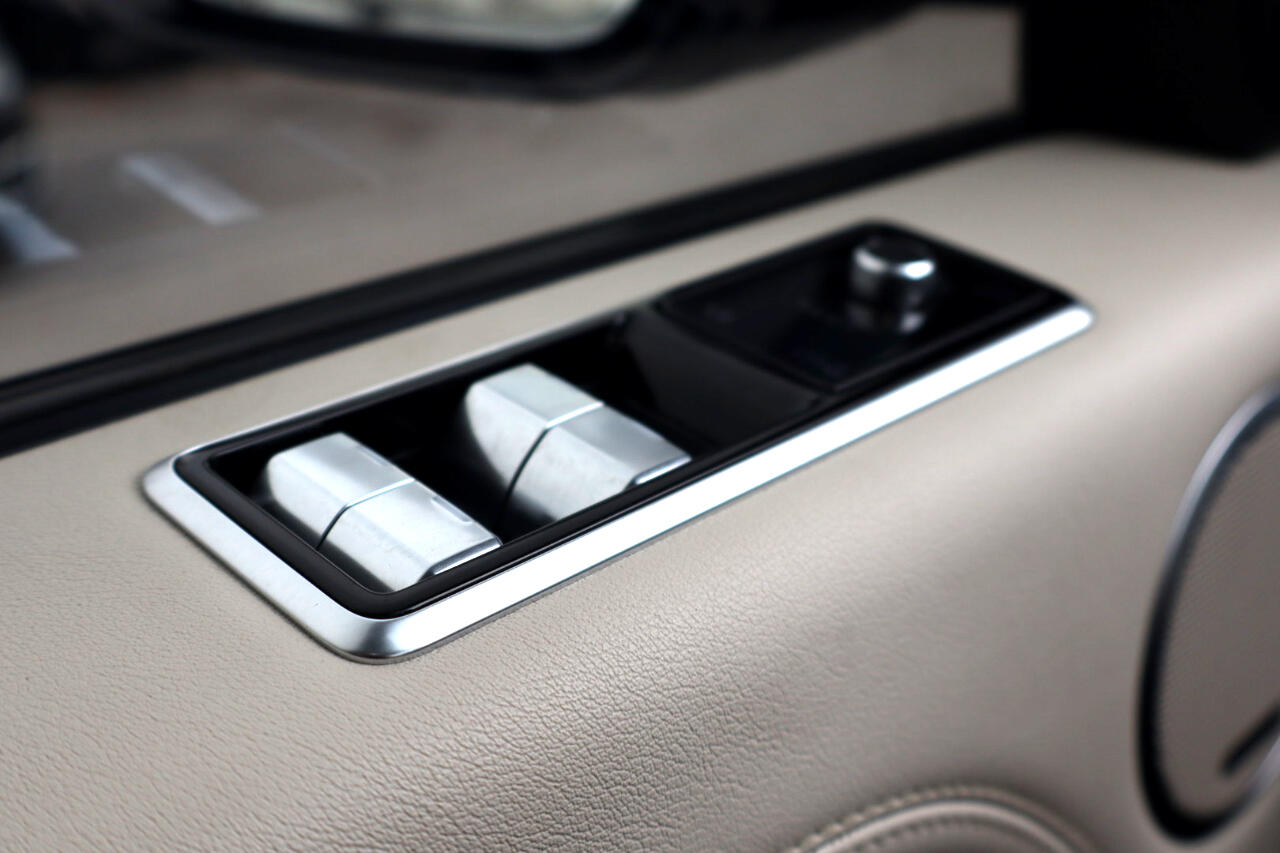 Land Rover Range Rover 4WD 4dr Supercharged LWB 2019