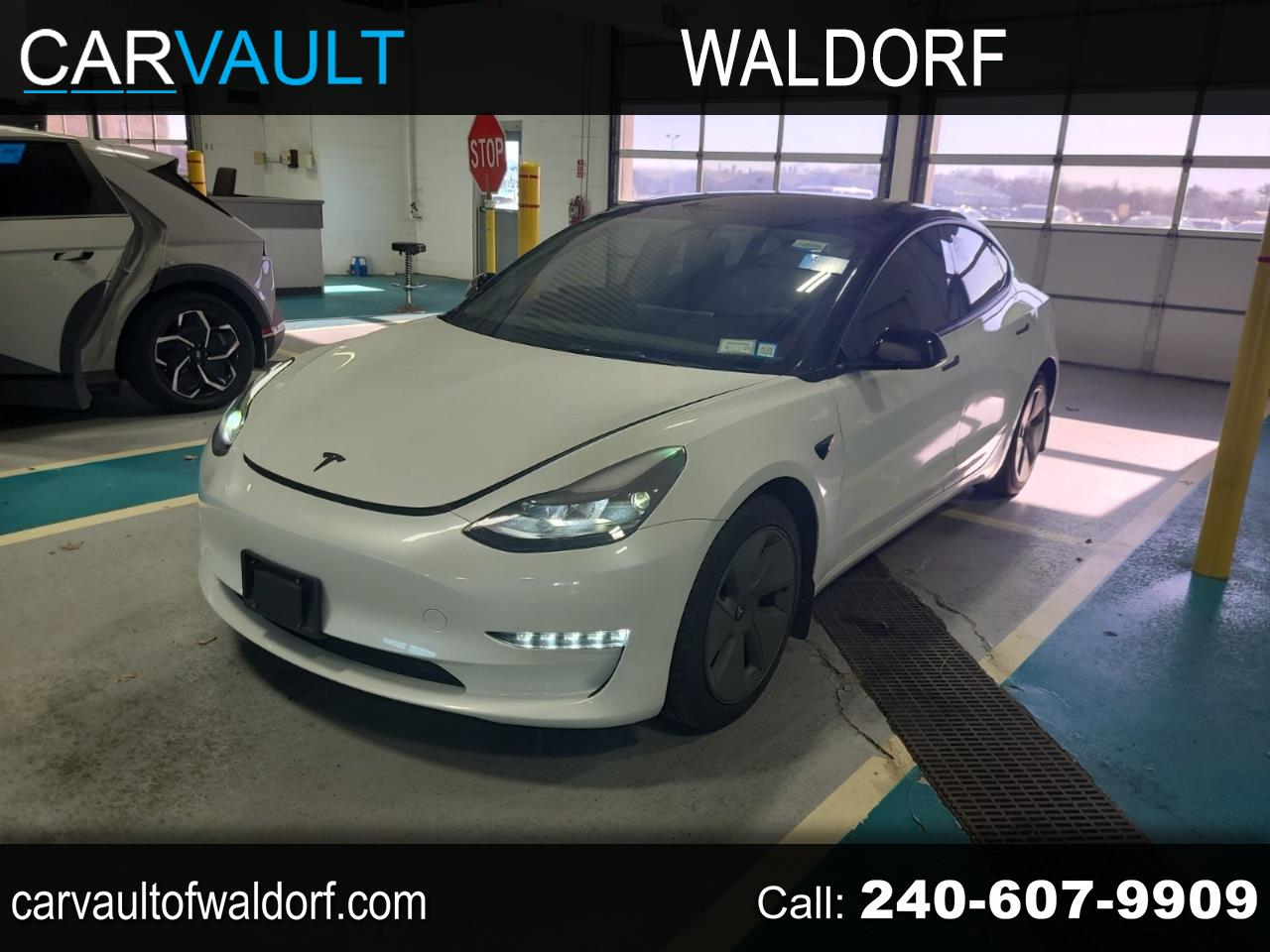 Tesla Model 3 Sedan 2023