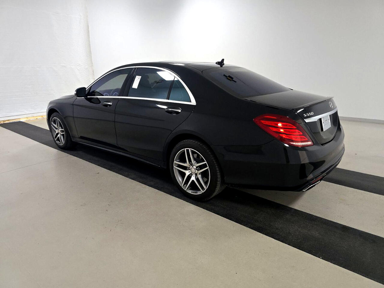 Mercedes-Benz S-Class 4dr Sdn S 550 RWD 2015