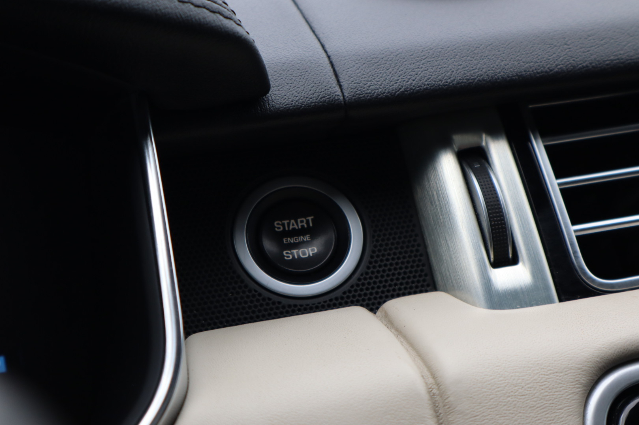 Land Rover Range Rover 4WD 4dr Supercharged 2019