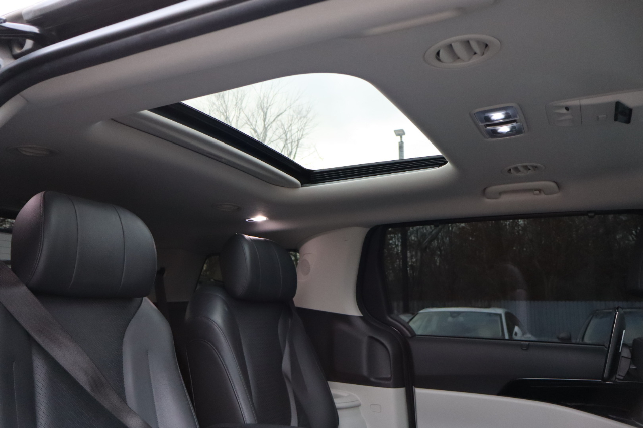 Kia Carnival SX Prestige FWD 2022