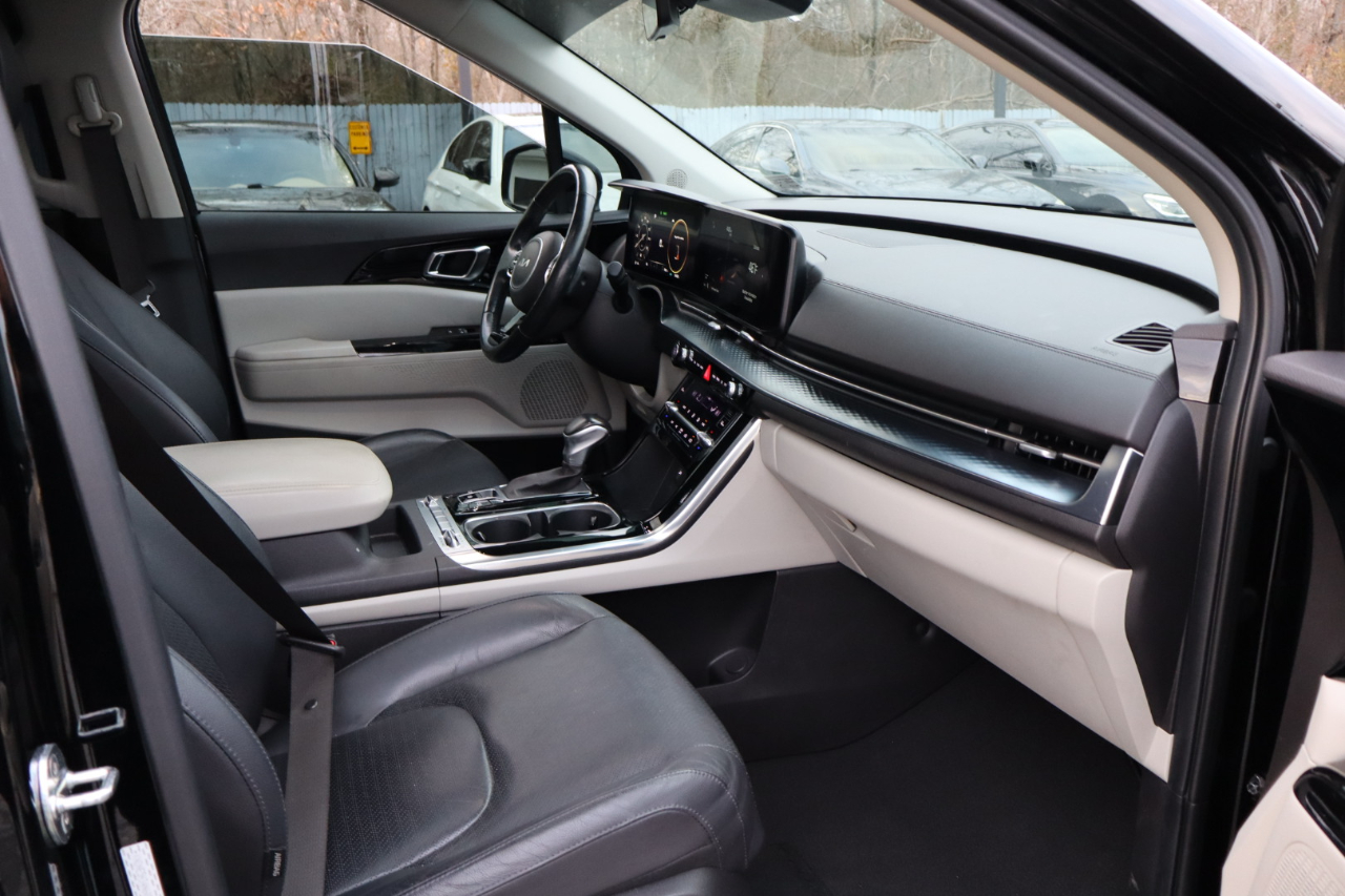 Kia Carnival SX Prestige FWD 2022