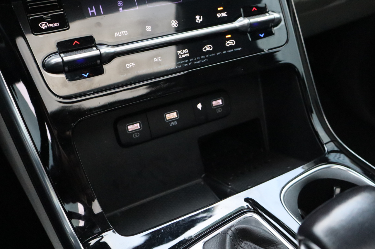 Kia Carnival SX Prestige FWD 2022