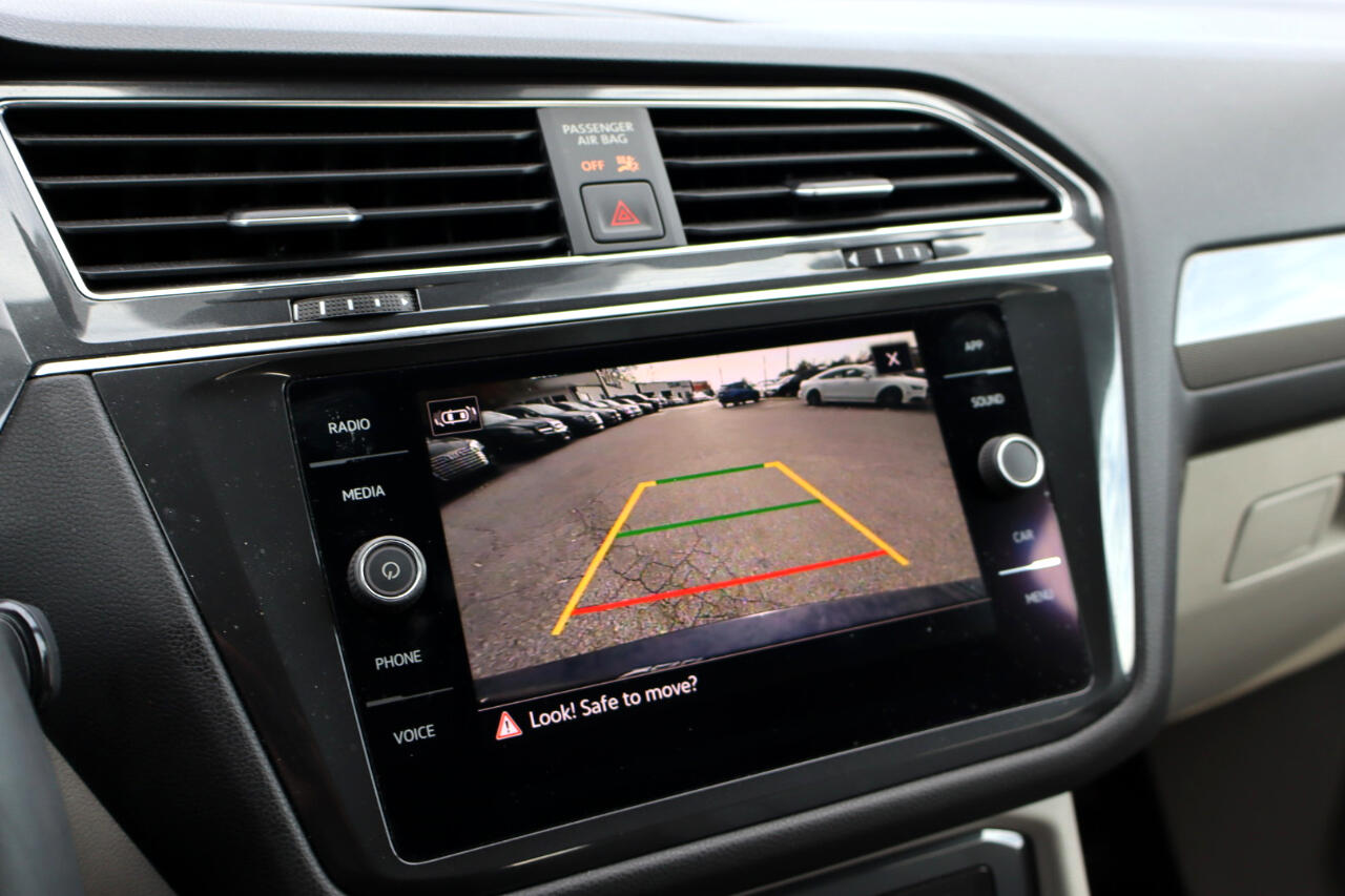 Volkswagen Tiguan  2022