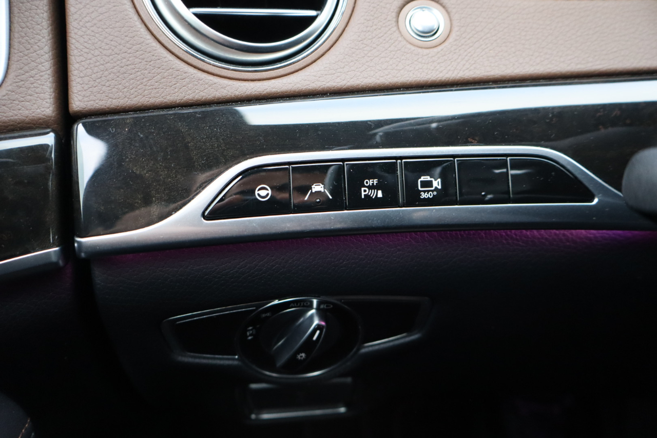 Mercedes-Benz S-Class  2014