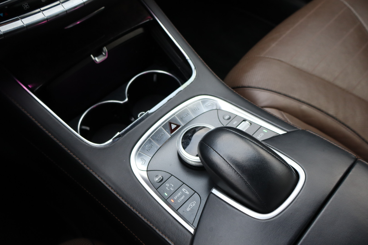 Mercedes-Benz S-Class  2014