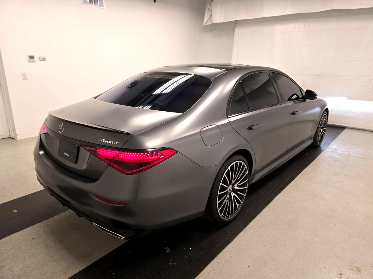 Mercedes-Benz S-Class  2022