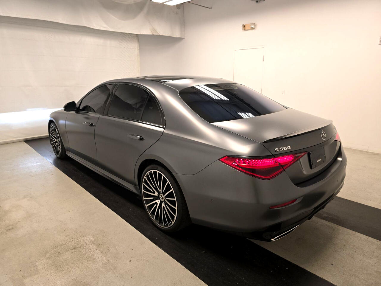 Mercedes-Benz S-Class  2022